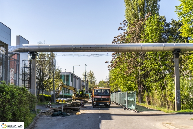 Vezetékkiváltás az István utcán - fotó Kohut Árpád