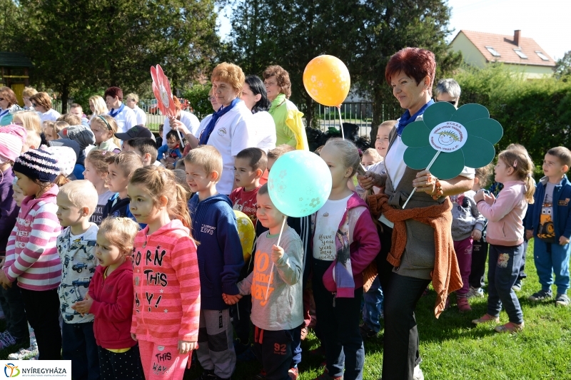 Pindur-Pandúr nap a Virág utcai óvodában - fotó Trifonov Éva