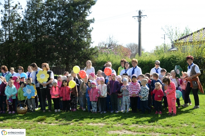 Pindur-Pandúr nap a Virág utcai óvodában - fotó Trifonov Éva