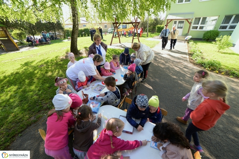 Pindur-Pandúr nap a Virág utcai óvodában - fotó Trifonov Éva