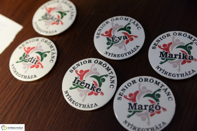 Senior örömtánc a VMKK-ban - fotó Trifonov Éva