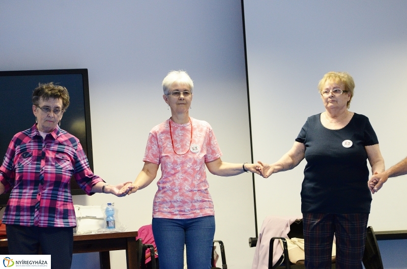 Senior örömtánc a VMKK-ban - fotó Trifonov Éva