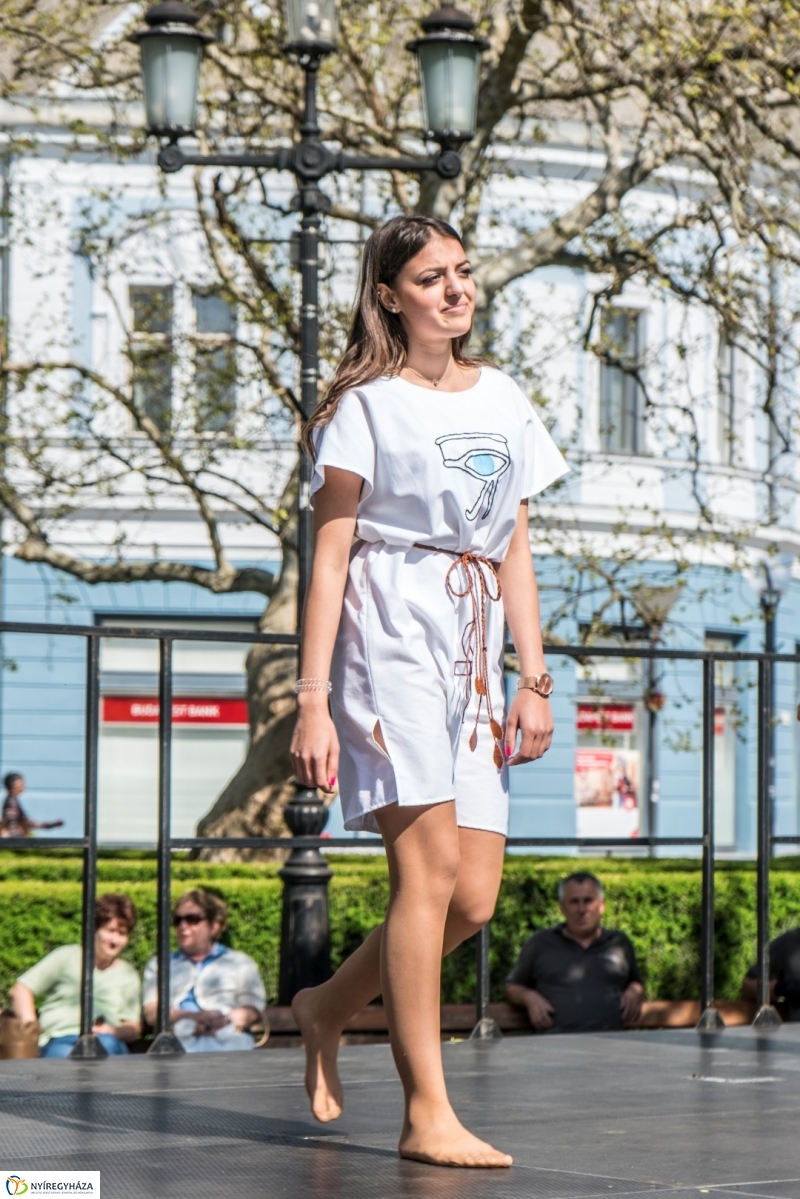 Ifjúsági Hét a Kossuth téren - fotó Kohut Árpád