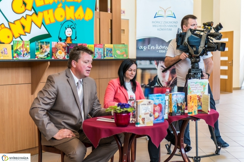 Gyermekkönyvhónap - fotó Kohut Árpád