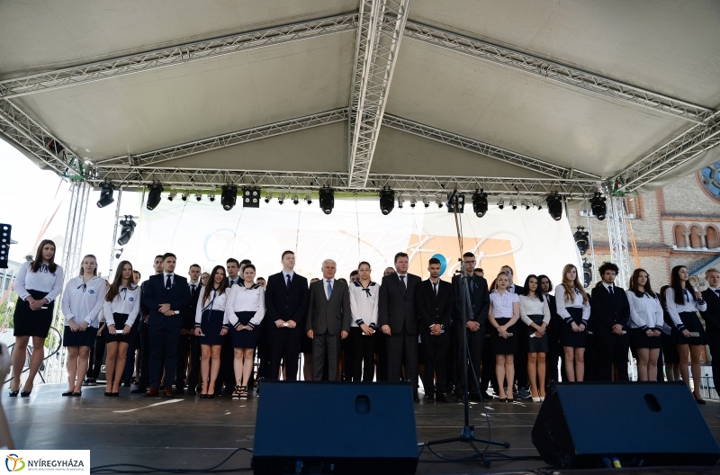 Központi ballagás 2018  - fotó Trifonov Éva