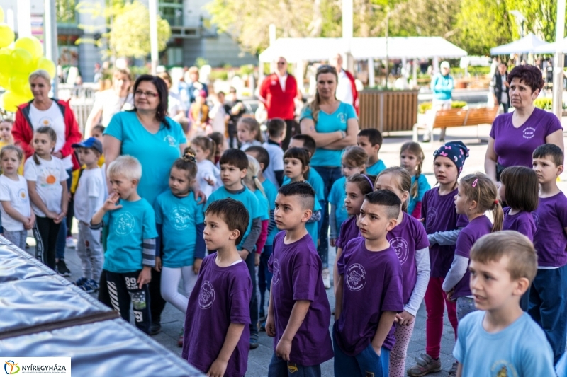 Helló Nyíregyháza megnyitó és ovis sorverseny - fotó Kohut Árpád