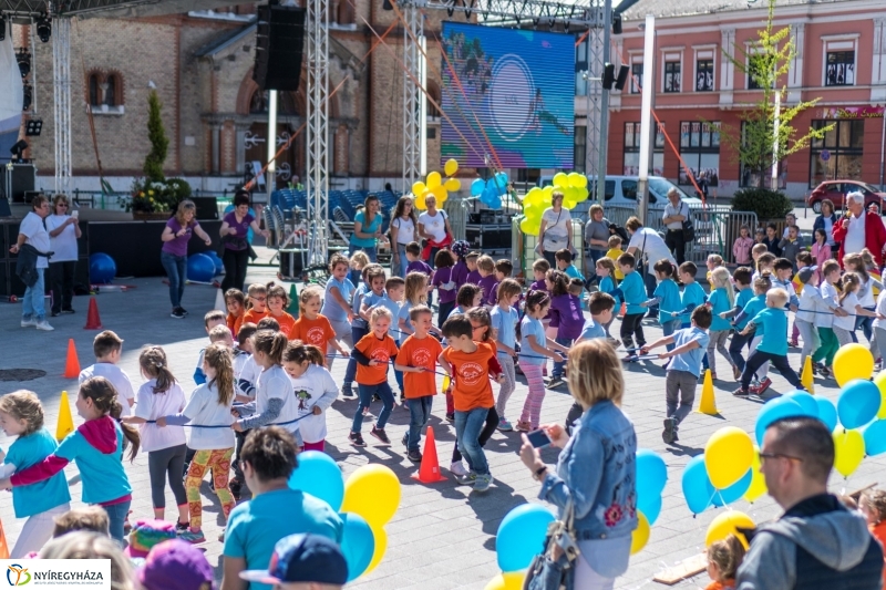 Helló Nyíregyháza megnyitó és ovis sorverseny - fotó Kohut Árpád
