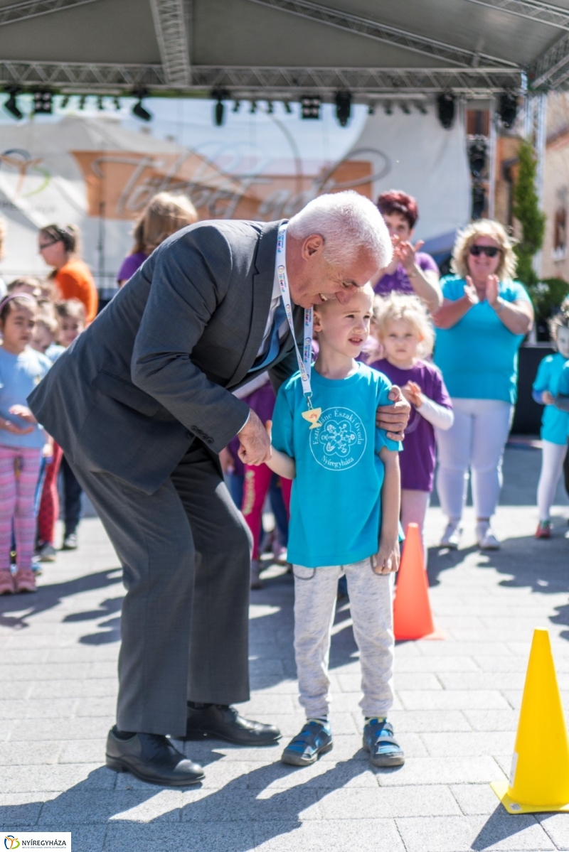 Helló Nyíregyháza megnyitó és ovis sorverseny - fotó Kohut Árpád
