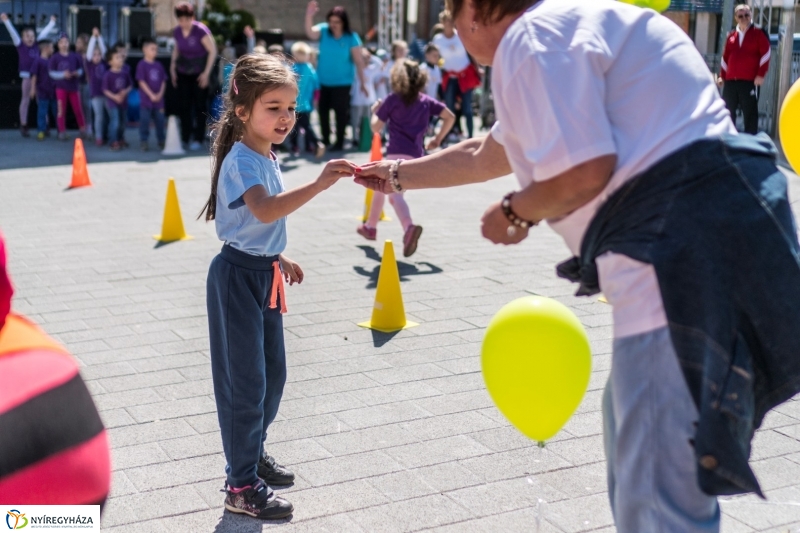 Helló Nyíregyháza megnyitó és ovis sorverseny - fotó Kohut Árpád