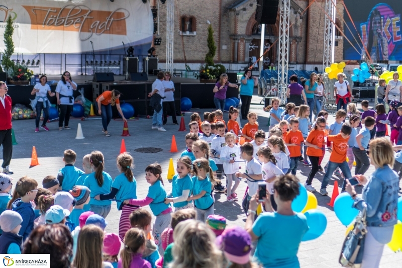 Helló Nyíregyháza megnyitó és ovis sorverseny - fotó Kohut Árpád