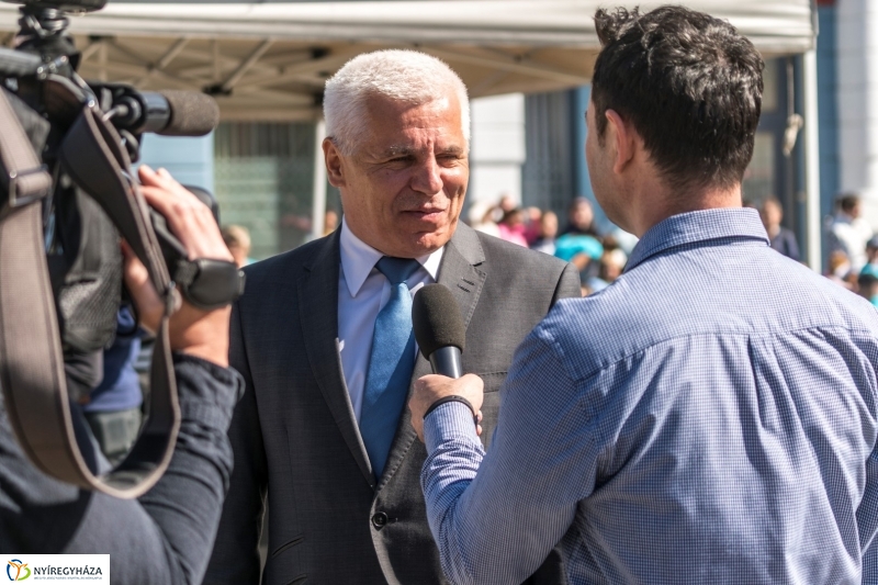 Helló Nyíregyháza megnyitó és ovis sorverseny - fotó Kohut Árpád