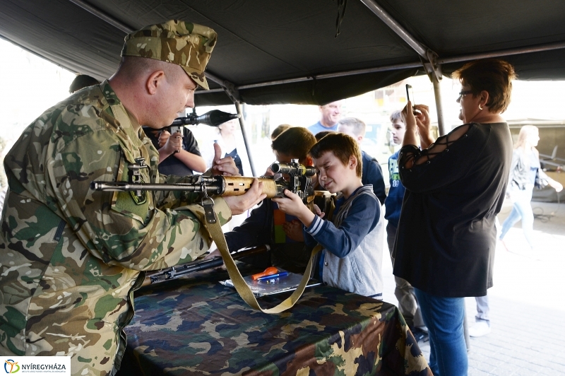 Helló Nyíregyháza délelőtt 2 - fotó Trifonov Éva