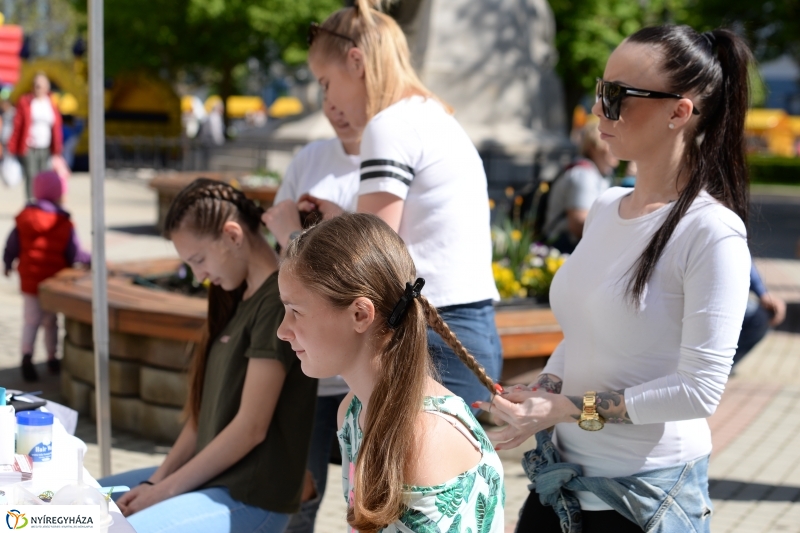 Helló Nyíregyháza délelőtt 2 - fotó Trifonov Éva