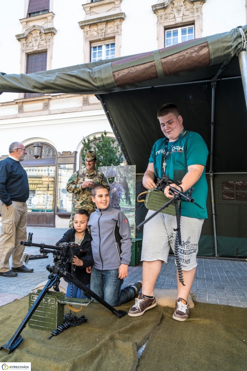 Hangulatképek a Helló Nyíregyháza utcáin - fotó Kohut Árpád