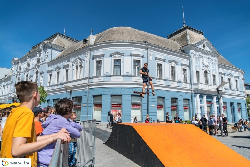 Bmx bemutató a Hello Nyíregyházán - fotó Kohut Árpád