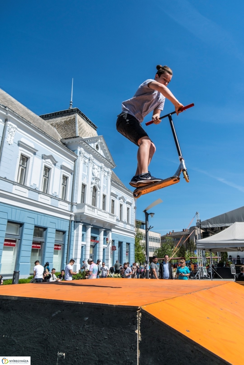 Bmx bemutató a Hello Nyíregyházán - fotó Kohut Árpád