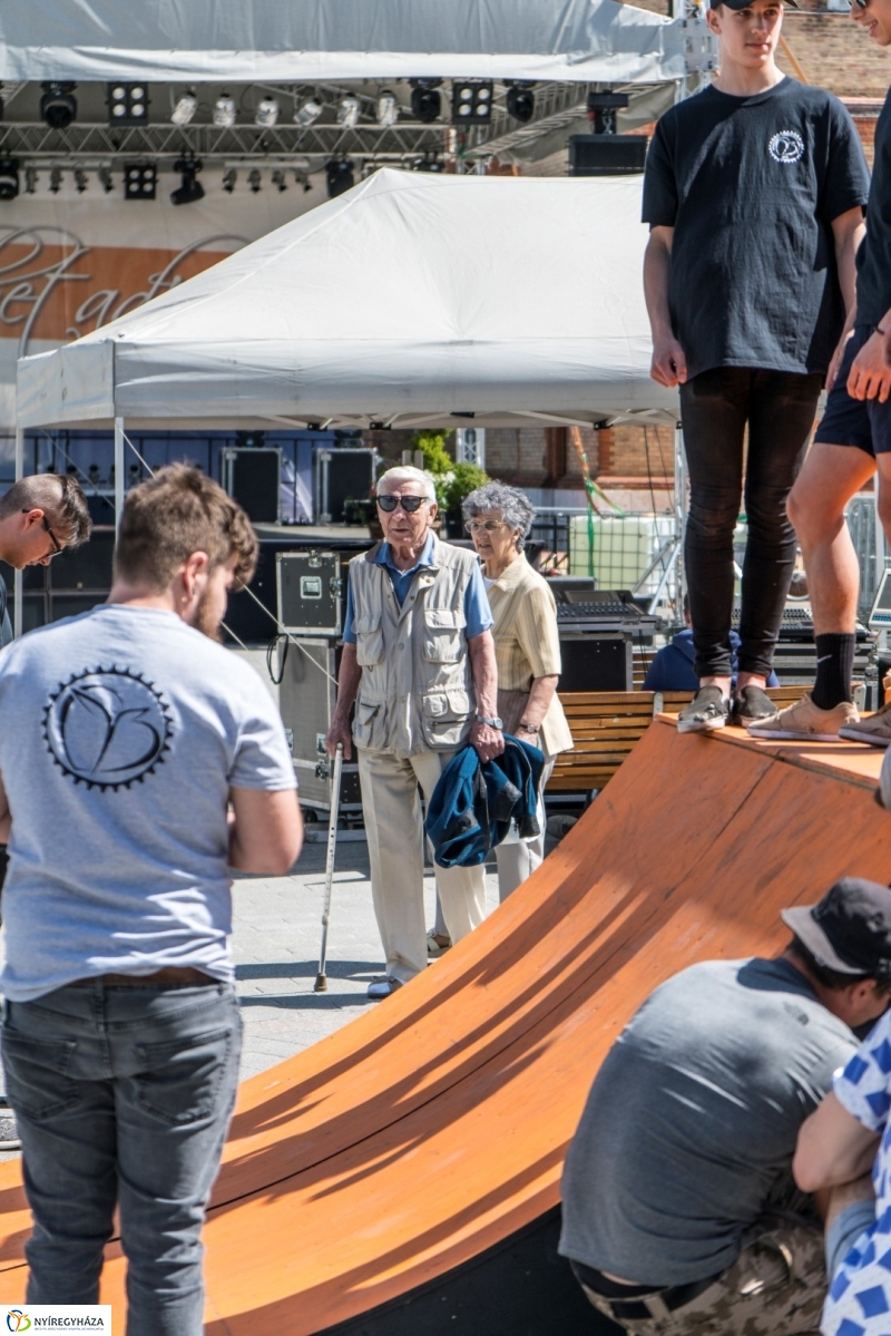 Bmx bemutató a Hello Nyíregyházán - fotó Kohut Árpád