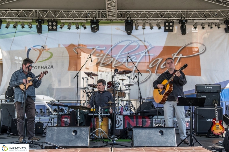 Ukulele Trió - fotó Kohut Árpád