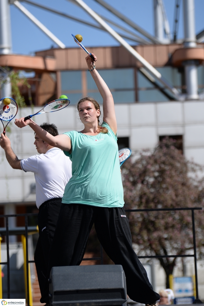 Helló Nyíregyháza délután 2 - fotó Trifonov Éva