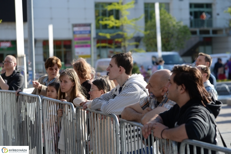 Fizika-koncert - fotó Trifonov Éva