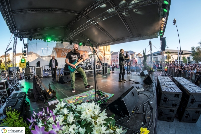 Bikini koncert a Helló Nyíregyházán - fotó Kohut Árpád