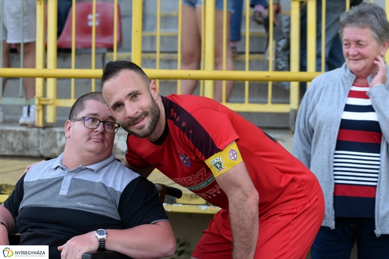 Szpari-ZTE -fotó Trifonov Éva