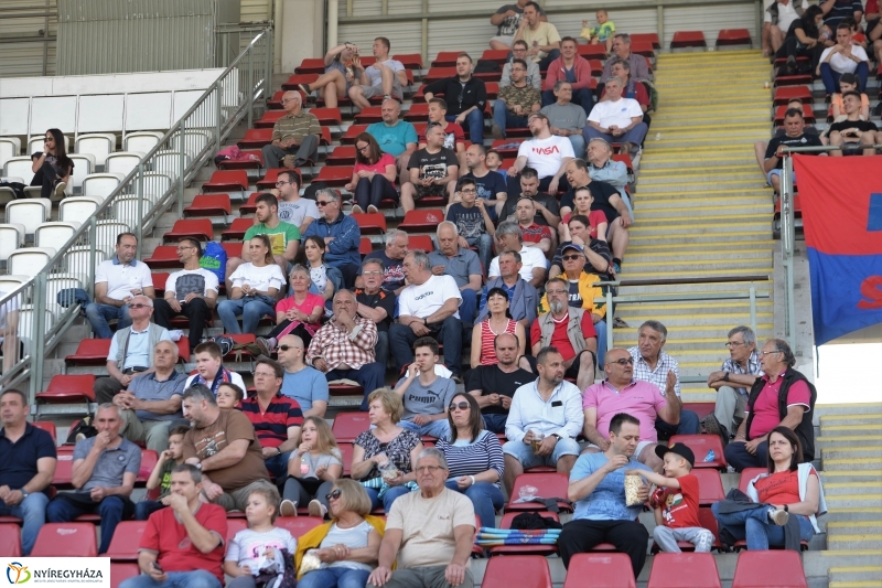 Szpari-ZTE -fotó Trifonov Éva