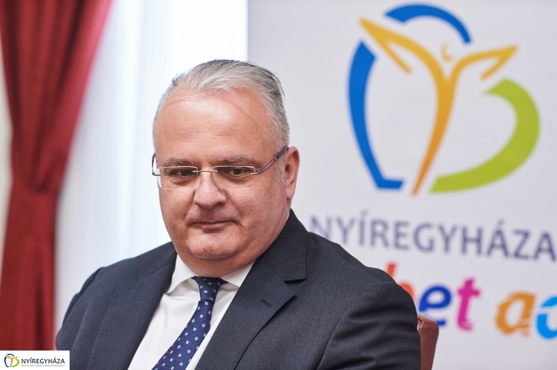 Hotel Sóstó SPA üzemeltetési szerződés - fotó Szarka Lajos