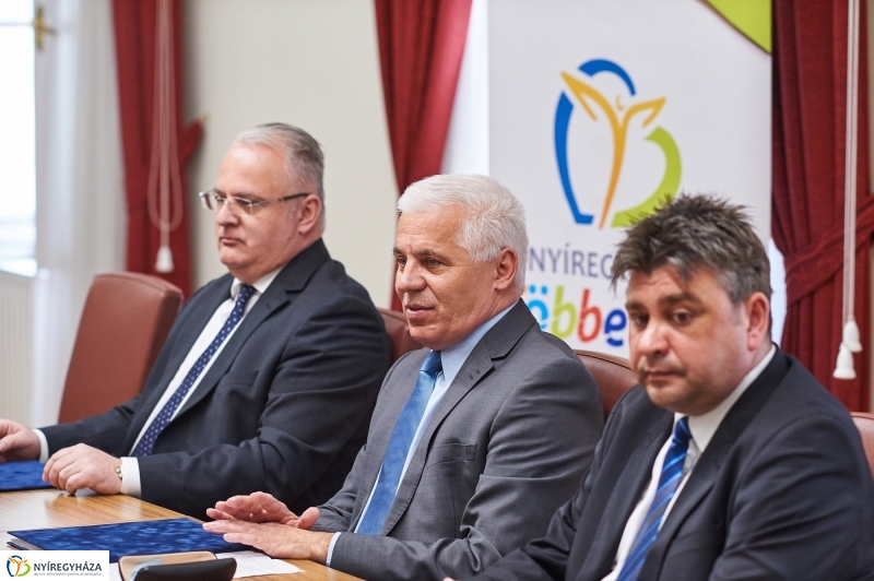 Hotel Sóstó SPA üzemeltetési szerződés - fotó Szarka Lajos