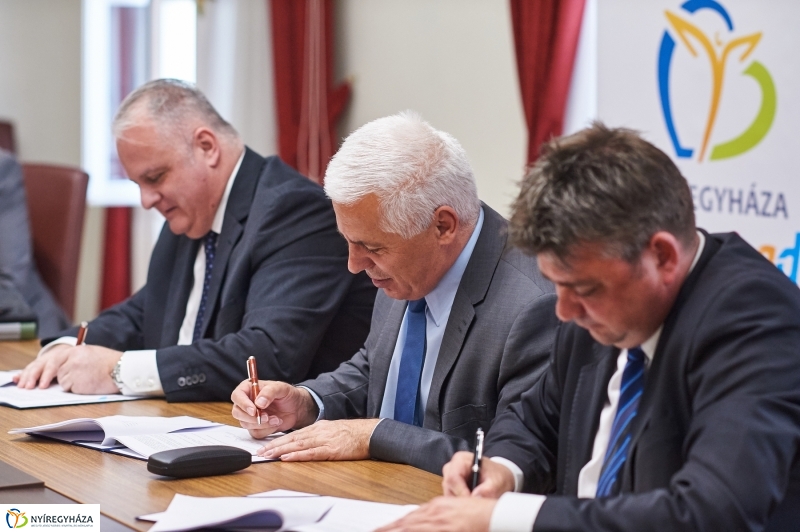 Hotel Sóstó SPA üzemeltetési szerződés - fotó Szarka Lajos