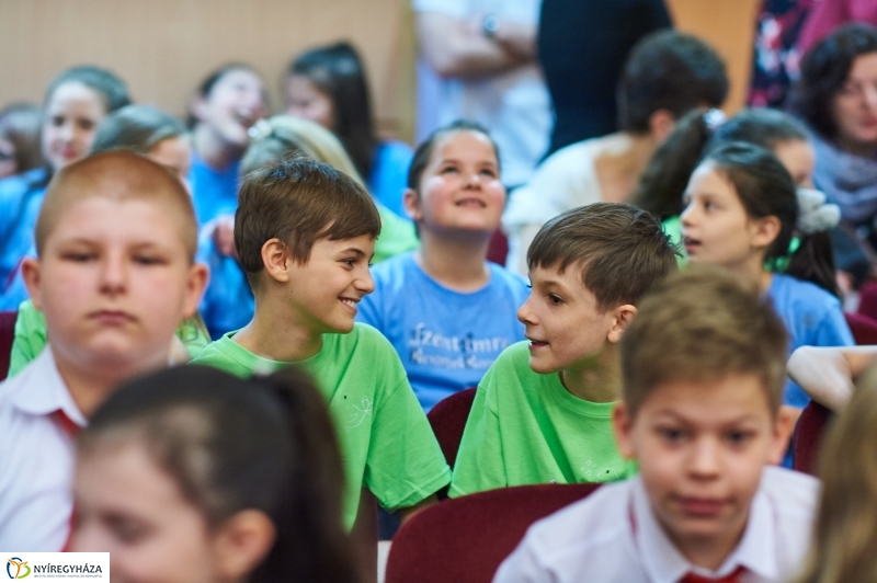 Éneklő ifjúság a Kodályban - fotó Szarka Lajos