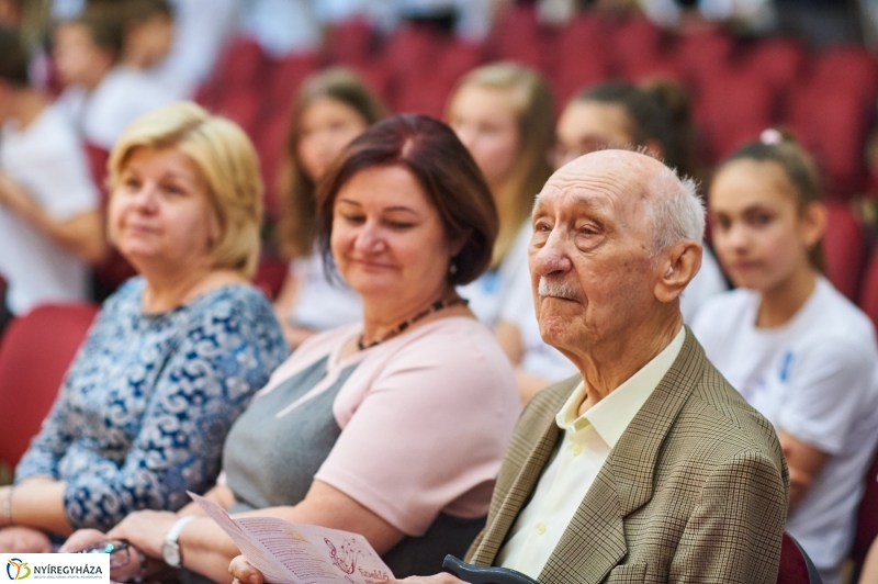 Éneklő ifjúság a Kodályban - fotó Szarka Lajos