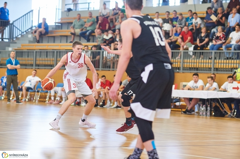 Fiú junior kosár bajnokság - fotó Szarka Lajos