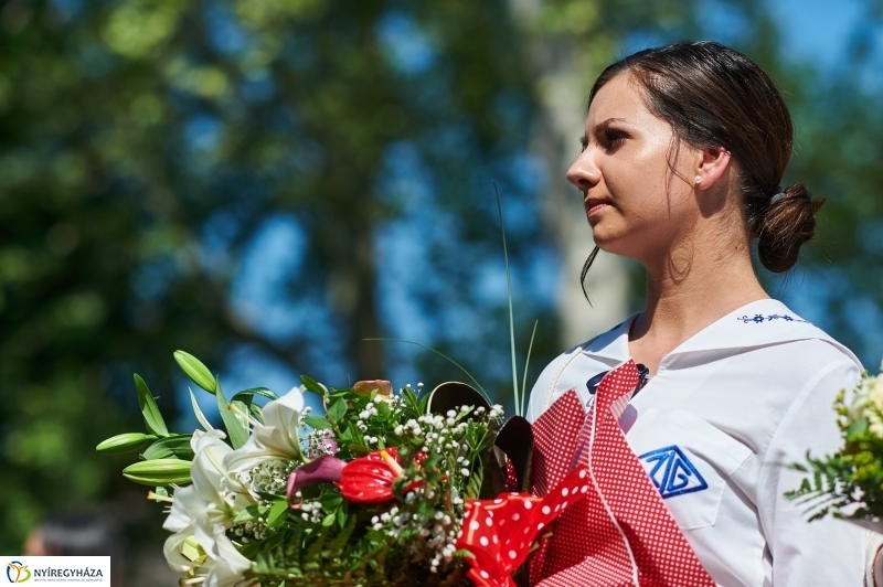 Ballagás a Zrínyi gimnáziumban - fotó Szarka Lajos
