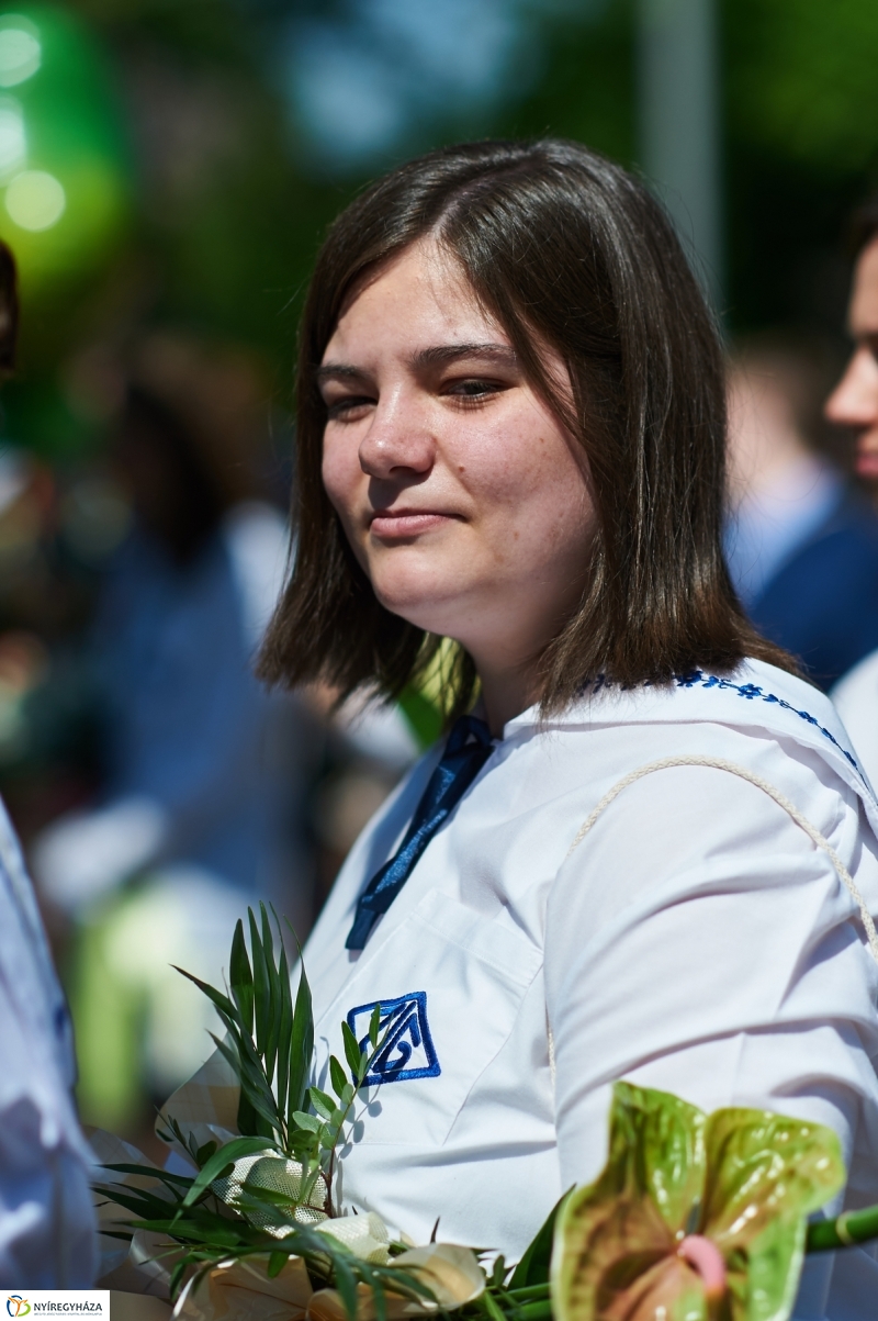 Ballagás a Zrínyi gimnáziumban - fotó Szarka Lajos