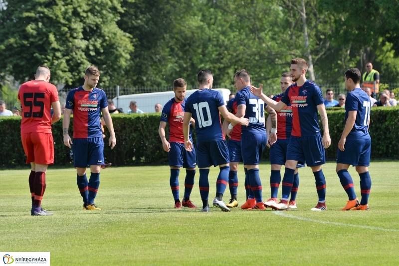 Kisvárdán játszott a Szpari - fotó Trifonov Éva