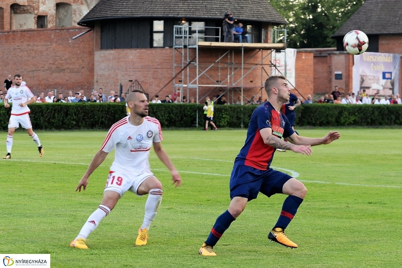 Kisvárdán játszott a Szpari - fotó Trifonov Éva