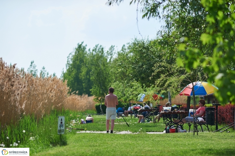 Ünnepi horgászat a Tüskevárnál - fotó Szarka Lajos