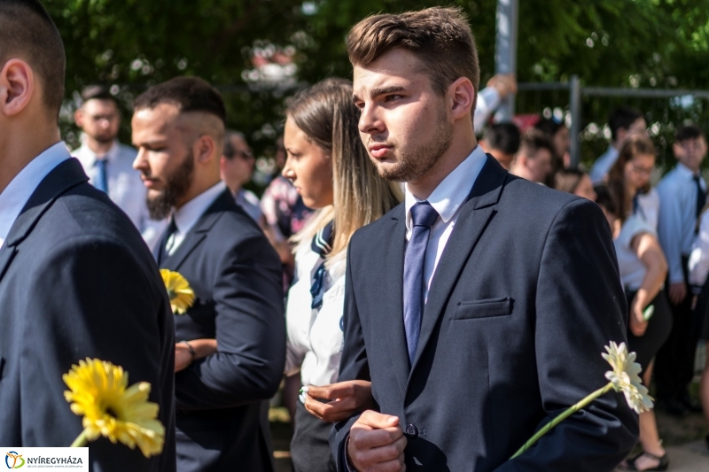 Ballagás a Vasvári Pál Gimnáziumban 1. - Fotó Kohut Árpád