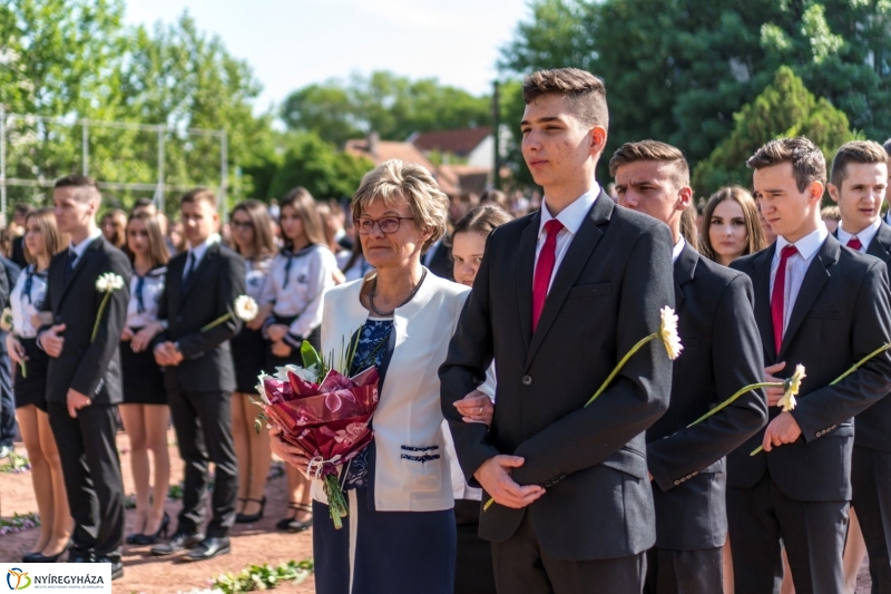 Ballagás a Vasvári Pál Gimnáziumban 1. - Fotó Kohut Árpád