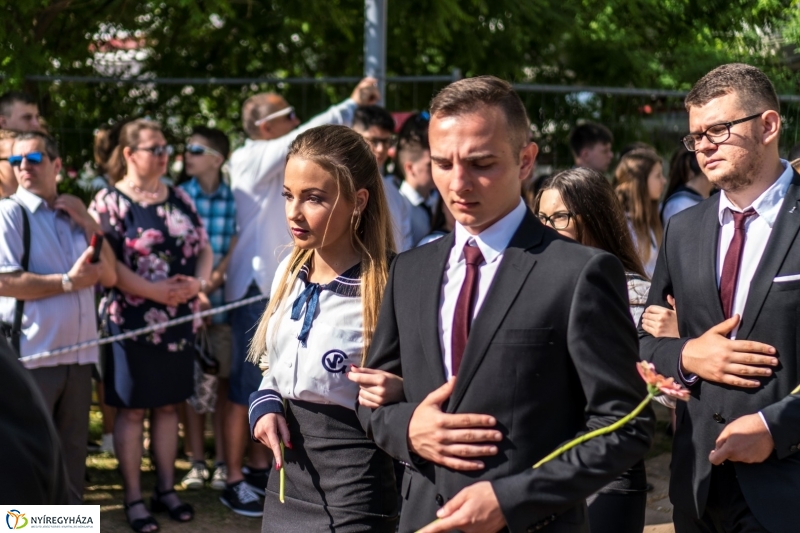 Ballagás a Vasvári Pál Gimnáziumban 1. - Fotó Kohut Árpád