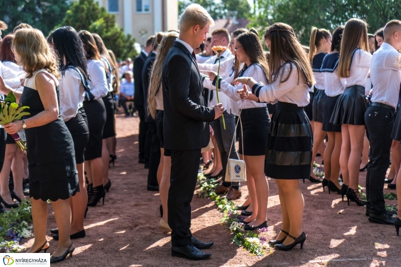 Ballagás a Vasvári Pál Gimnáziumban 2. - Fotó Kohut Árpád