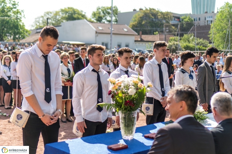 Ballagás a Vasvári Pál Gimnáziumban 2. - Fotó Kohut Árpád