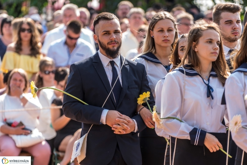 Ballagás a Vasvári Pál Gimnáziumban 2. - Fotó Kohut Árpád