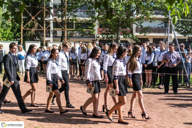 Ballagás a Vasvári Pál Gimnáziumban 2. - Fotó Kohut Árpád