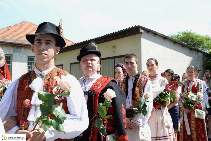 A Művészeti Szakgimnázium ballagási ünnepsége - fotó Trifonov Éva