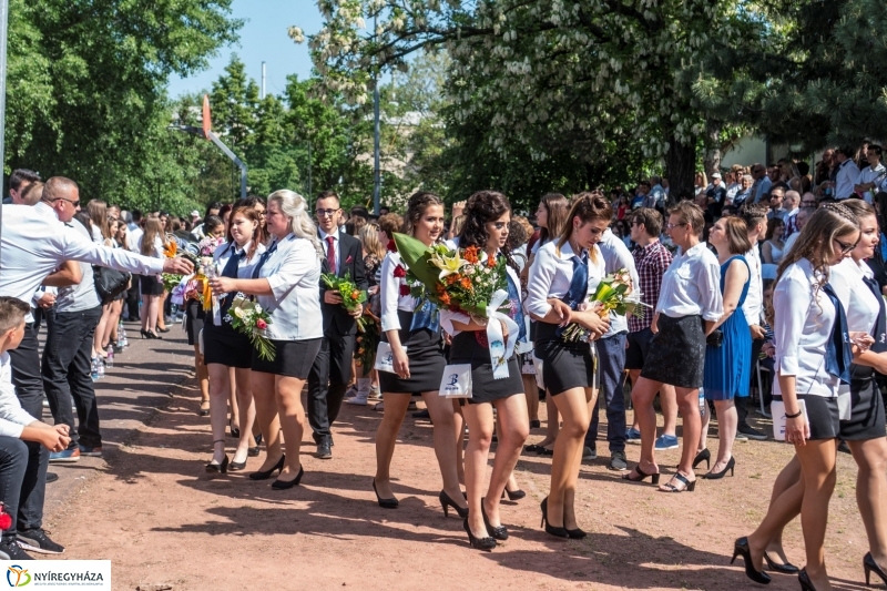 Ballagás a Sipkay Barna Középiskolában 1.  - Fotó: Kohut Árpád