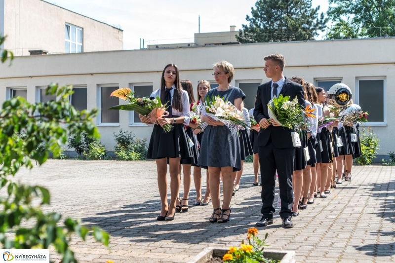 Ballagás a Sipkay Barna Középiskolában 1.  - Fotó: Kohut Árpád