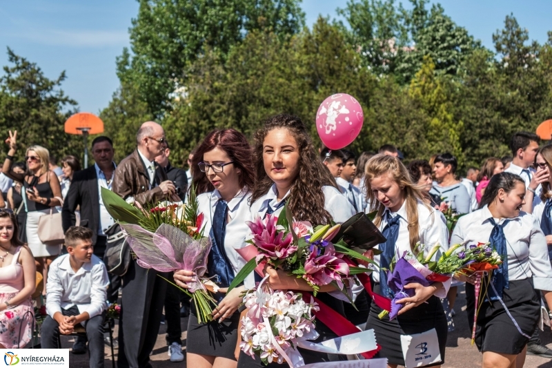 Ballagás a Sipkay Barna Középiskolában 1.  - Fotó: Kohut Árpád