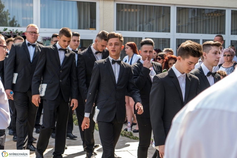Ballagás a Sipkay Barna Középiskolában 1.  - Fotó: Kohut Árpád